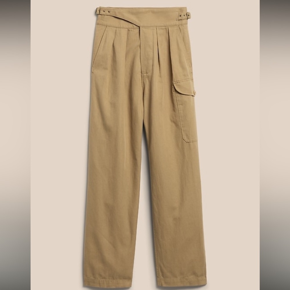 Banana Republic Heritage Explorer Pants Khaki size 4